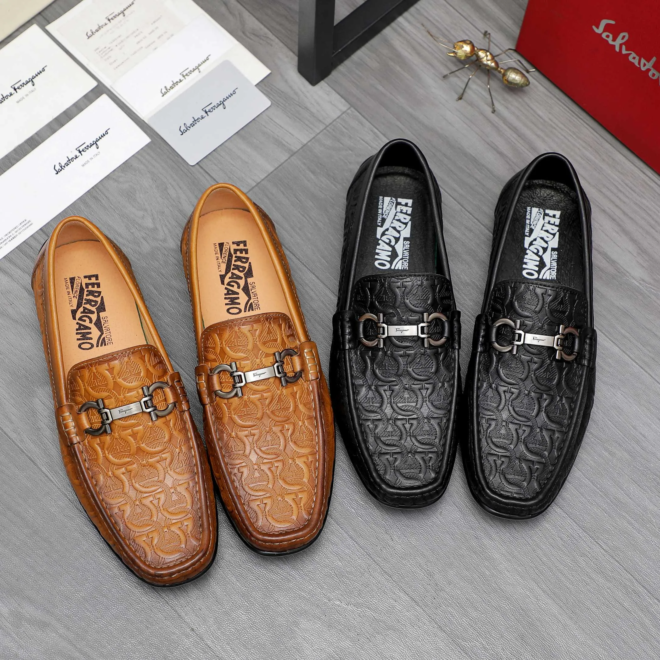 Men's shoes 💰380 Product trademark: Ferragamo "Ferragamo" casual slip-on shoes Regular size: 38-45 (45. Customized, non-returnable) Product materials: Selected embossed cowhide upper, pigskin lining, rubber non-slip outsole